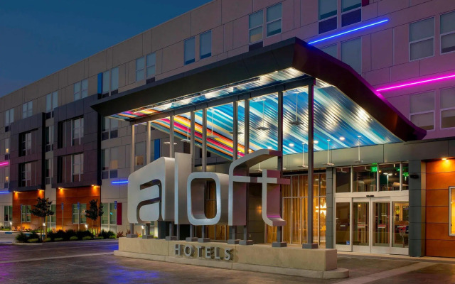 Aloft Omaha Aksarben Village