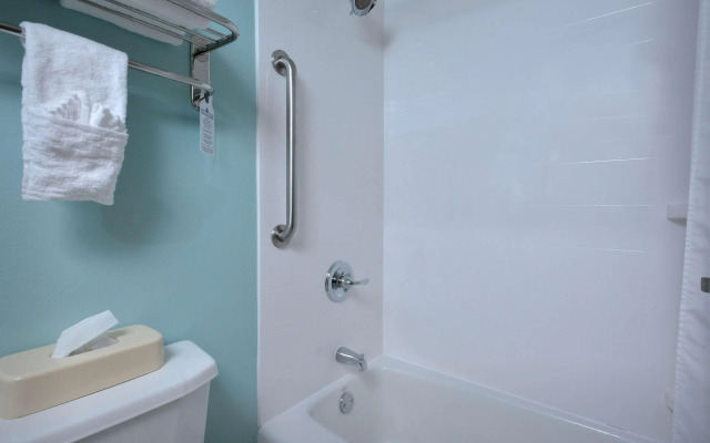 Best Western Plus Wilmington/Wrightsville Beach