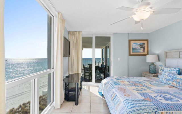 Shoreline Towers 1051 3 Bedroom Condo