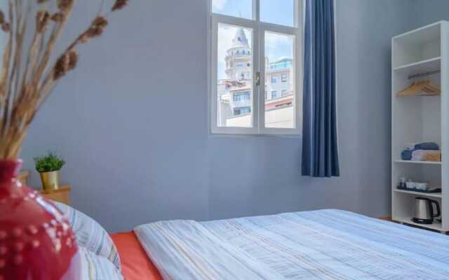 With Galata Tower View