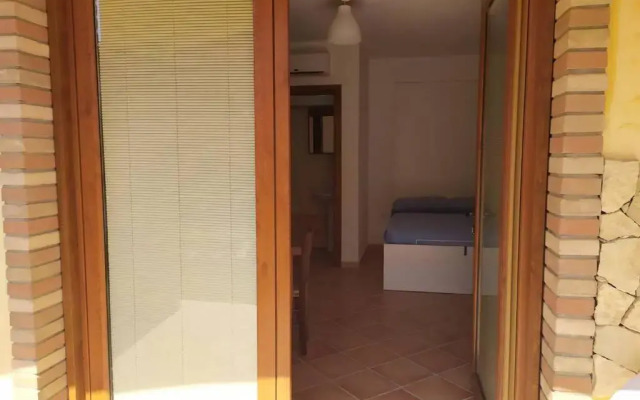 TINY HOUSE (con piscina e wi-fi)