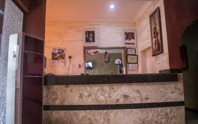 Exquisite Suites & Conference Centre