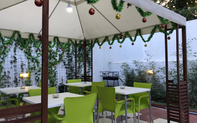 Bing Garden Guesthouse