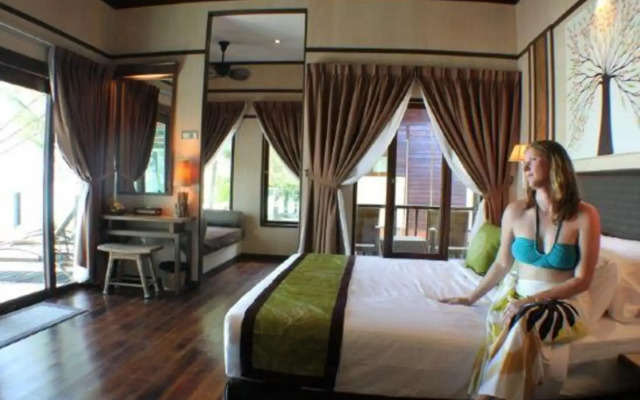 The Reef Dive Resort