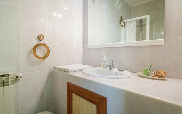 Inviting mansion in Salinillas de Buradón with pool