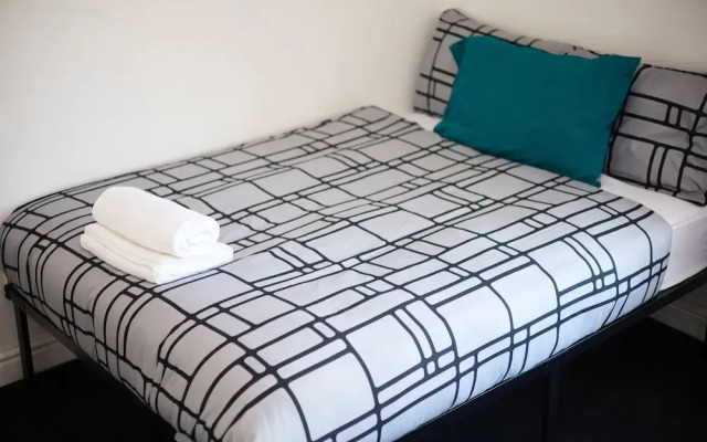 Ol-mumps Cosy 2bd Free Parking & Wifi