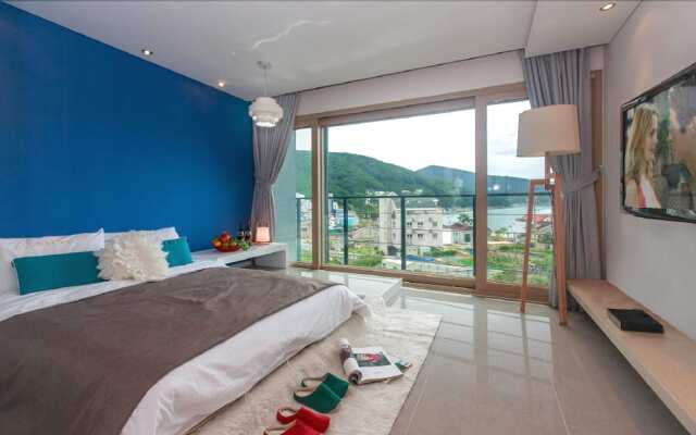 Sea and Sky Resort
