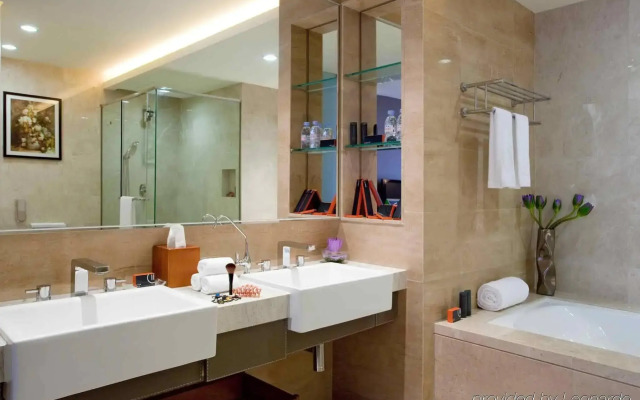 Dongguan Forum Hotel and Apartment
