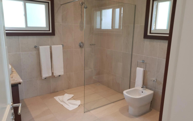 Cote d'Or Footprints