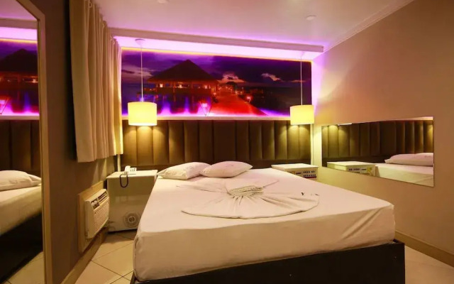 Adrenalina Hotel - Adults Only