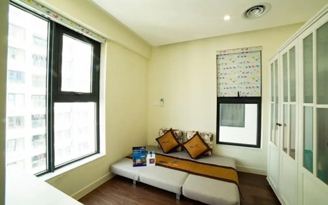 Imperia Garden by Bayhomes