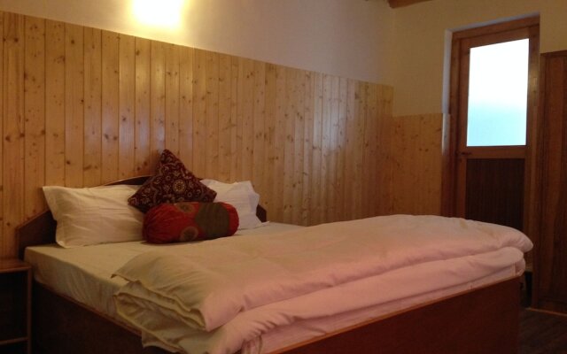 Radhu's Boutique Inn