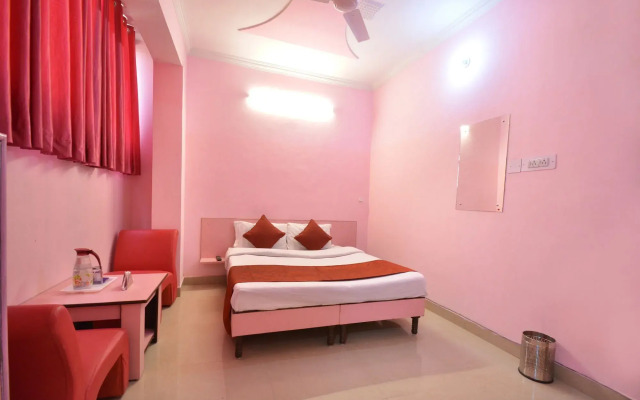 OYO 8424 Hotel Sunflower