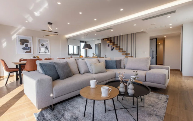 Riviera Escape Suites