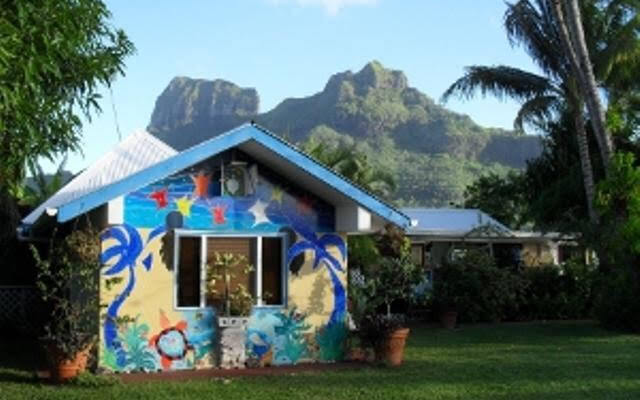 Bora Bora Bungalove