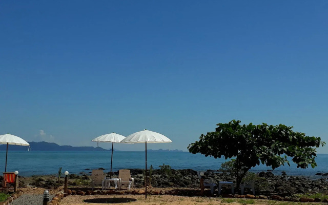 Mook Anda Lanta Village