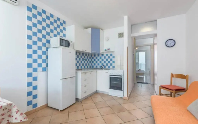 One bedroom apartment with direct sea view located in the old town of Porec - Apartment in Porec - Photo 5