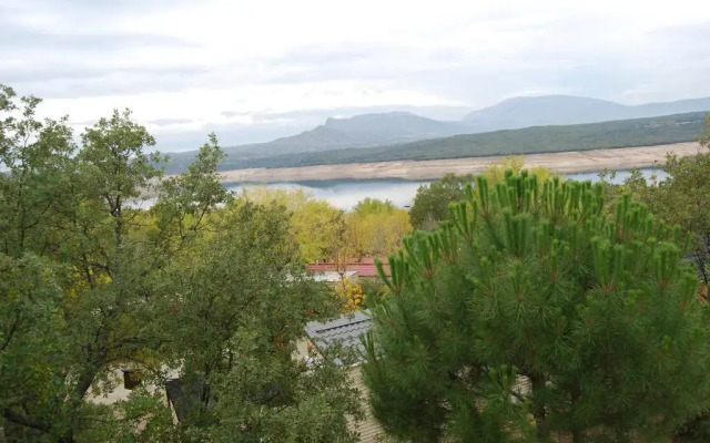 Camping de Cervera de Buitrago