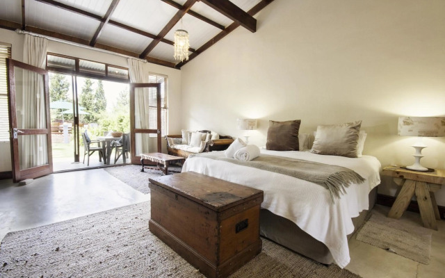 A Hilltop Country Retreat