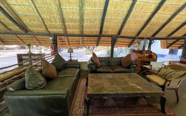 Gweta Lodge