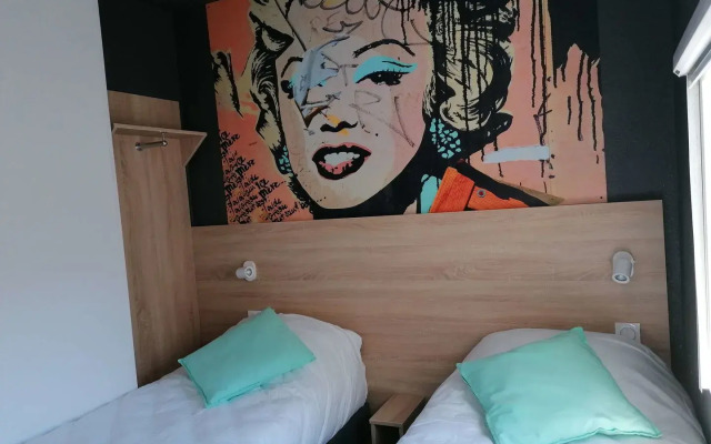 Kyriad Direct Martigues