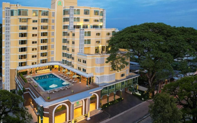 The Raintree Hotel Chiangmai