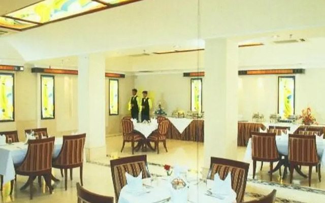 Hotel Ashoka International