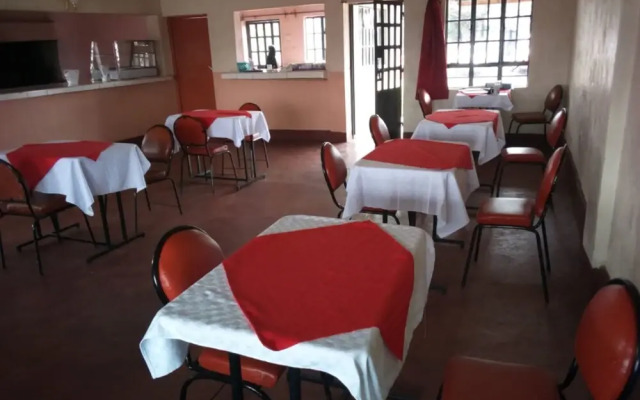 Gee -Thorn Hotel