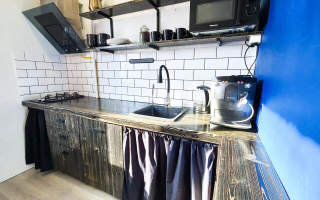 Мириады на улице Молодежная