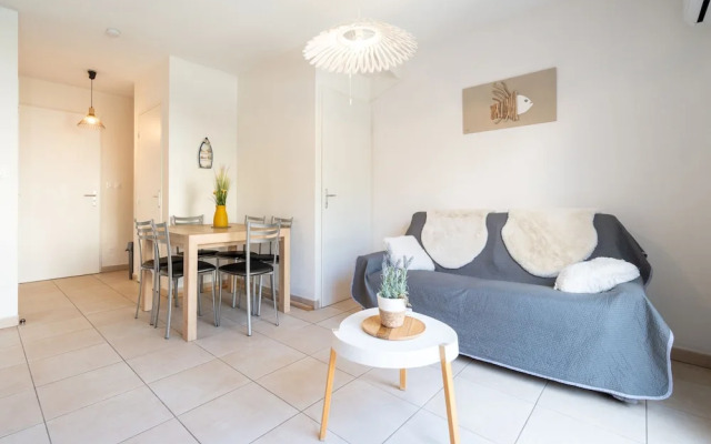 Sunny Villa Stay in Serignan