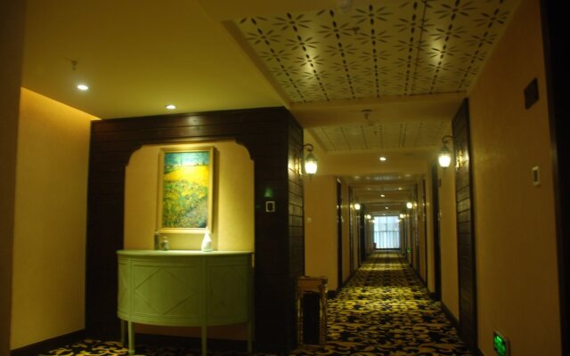 Chengdu Zifei Hotel