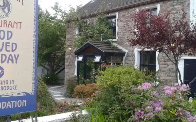 The Phoenix Vegetarian Restaurant & B&B