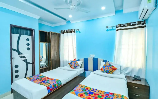 Fabhotel Good Luck Residency