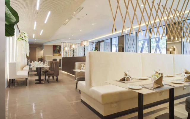 The Legacy Luxury Hotel, Algiers