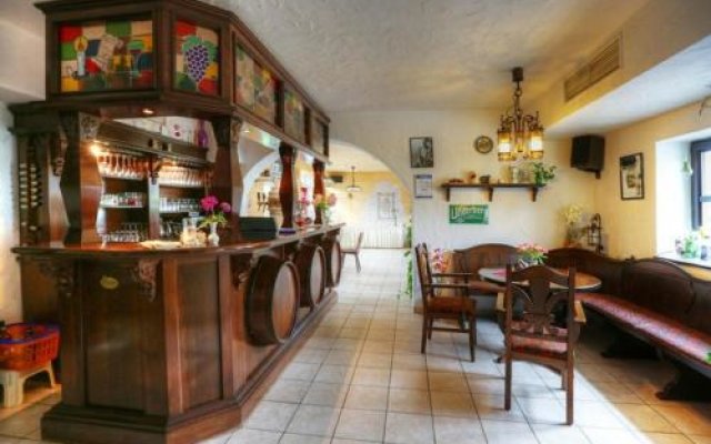 Pension & Gasthaus Kahren