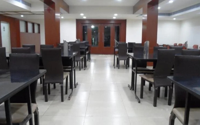 Hotel Bhimas Paradise
