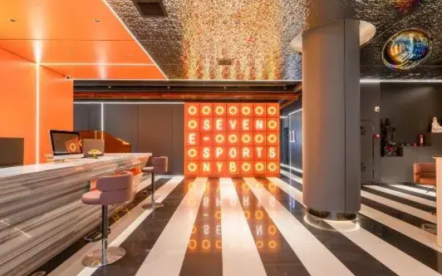 SEVEN HOTEL (Modern Street Store)