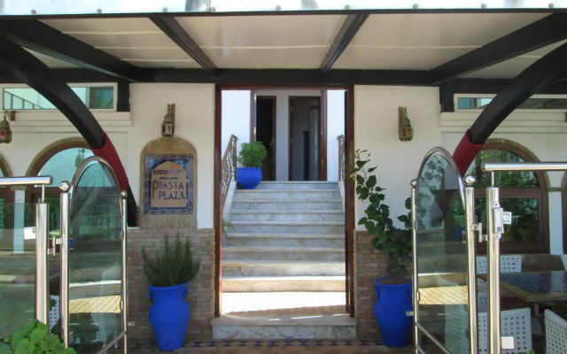 Pasta Plaza Hotel