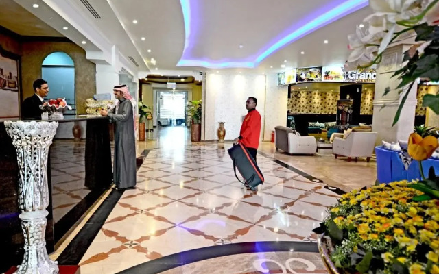 Grand East Hotel