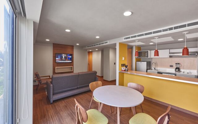 City Express Suites by Marriott Ciudad de México Anzures