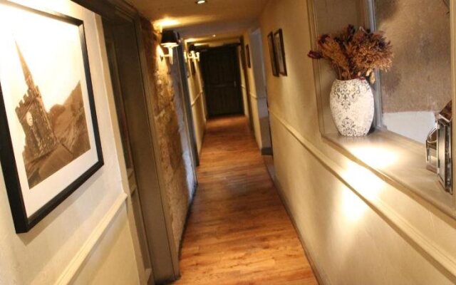 White Lion Hotel