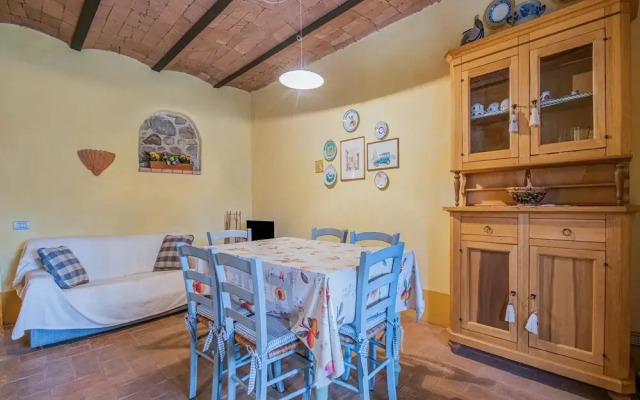 Apartment in Villa With Swimming Pool