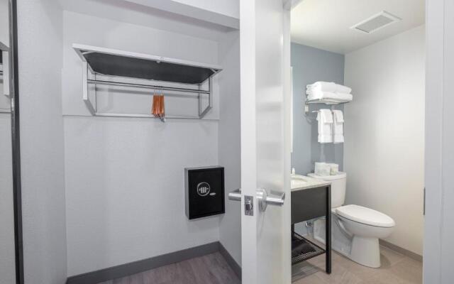 Hotel Saint Clair- Magnificent Mile