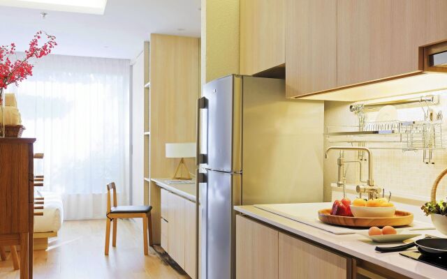 Balcony Seaside Sriracha Hotel & Serviced Apartments (SHA Extra Plus)