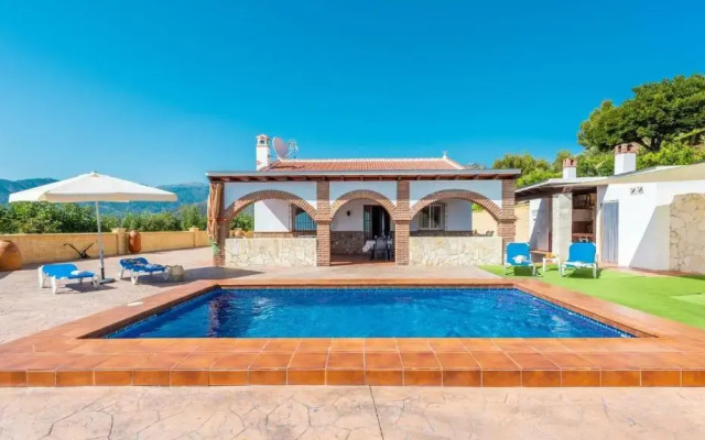 Villa Panoramica Torrox by Ruralidays