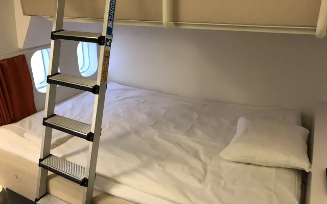 Jumbo Stay - Hostel