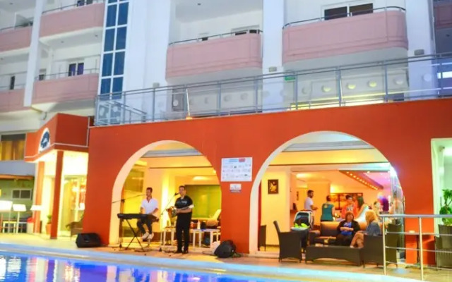Panorama Hotel And Apartments