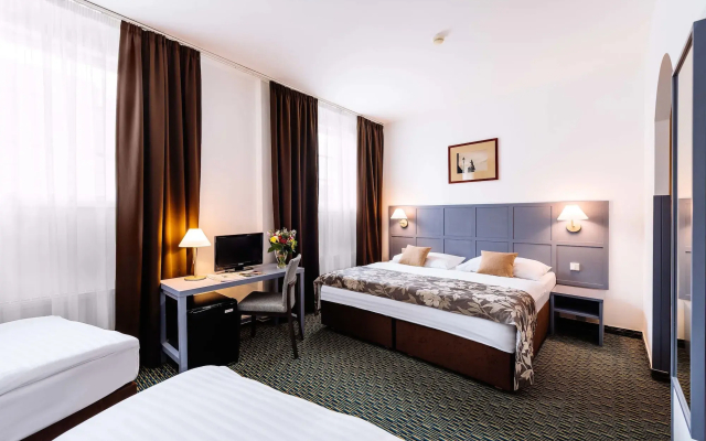 Central Hotel Prague