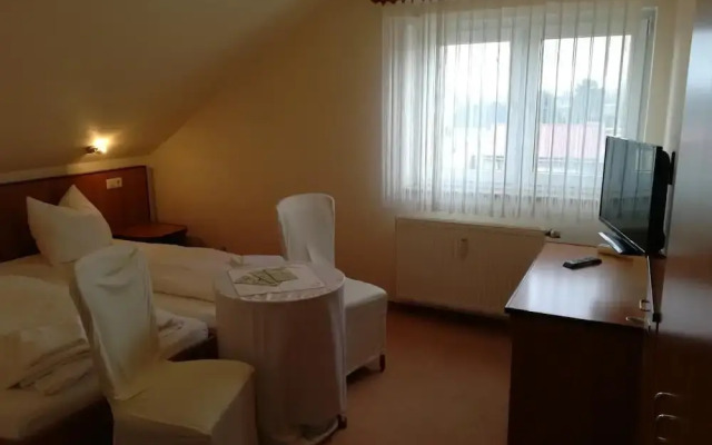 Weinbau & Pension "8Zeilen"