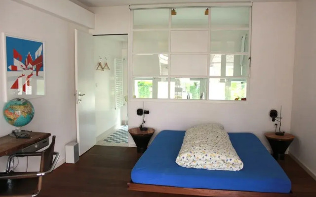 Basel Backpack - Urban Hostel Culture